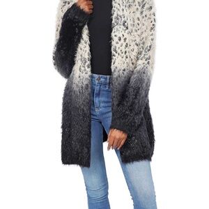 Love Token Jenán Fuzzy Knit Ombre Cardigan – Size Medium